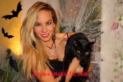 4831-silvia-halloween